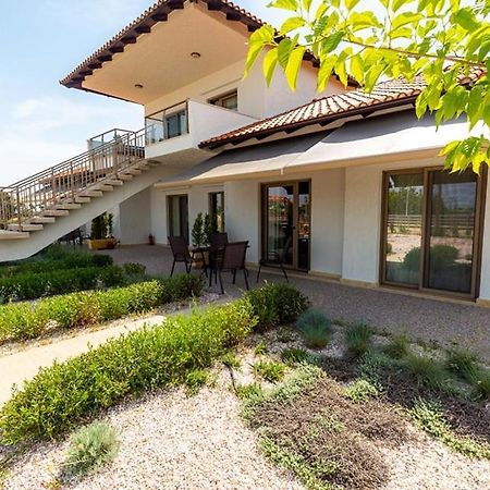 Varkes Suites 2 Неа-Муданья Экстерьер фото